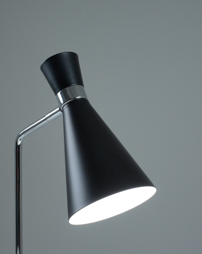 Лампа настольная Moderli V10996-T Page фото 4