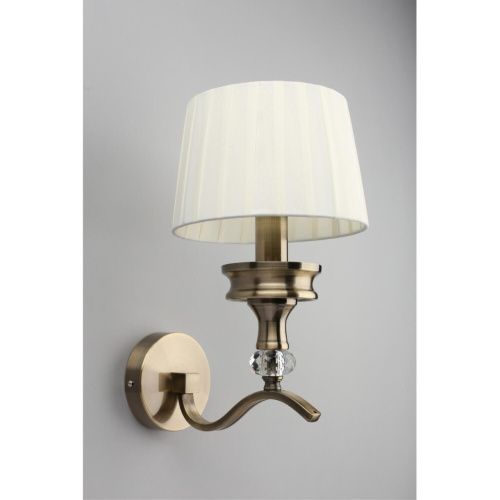 Светильник настенный (Бра) OML-88411-01 фото 5