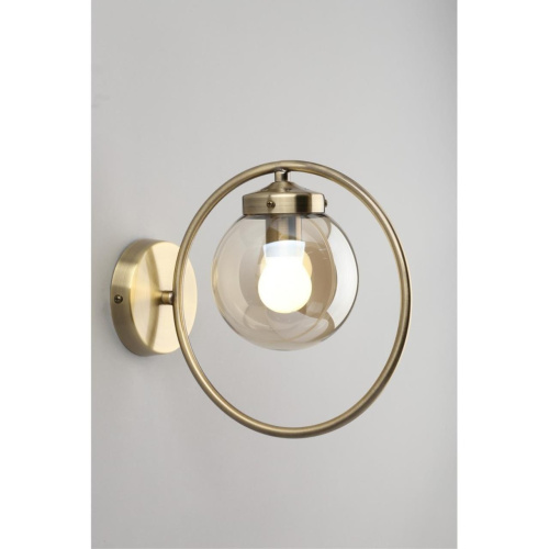 Светильник настенный (Бра) OML-94511-01 фото 6 Светильник настенный (Бра) OML-94511-01 фото 6