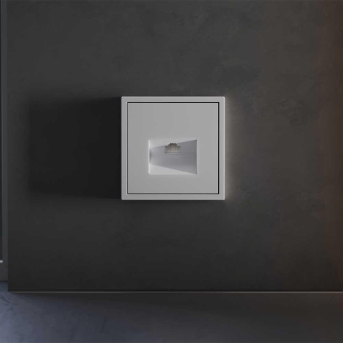 Накладка для розетки компьютерной RJ45 кат.6, S70 (серый) Voltum VLS001316 Накладка для розетки компьютерной RJ45 кат.6, S70 (серый) Voltum VLS001316