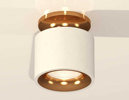 Комплект накладного светильника Ambrella light XS7510121 SWH/PYG белый песок/золото желтое полированное MR16 GU5.3 (N7929, C7510, N7014) фото 4